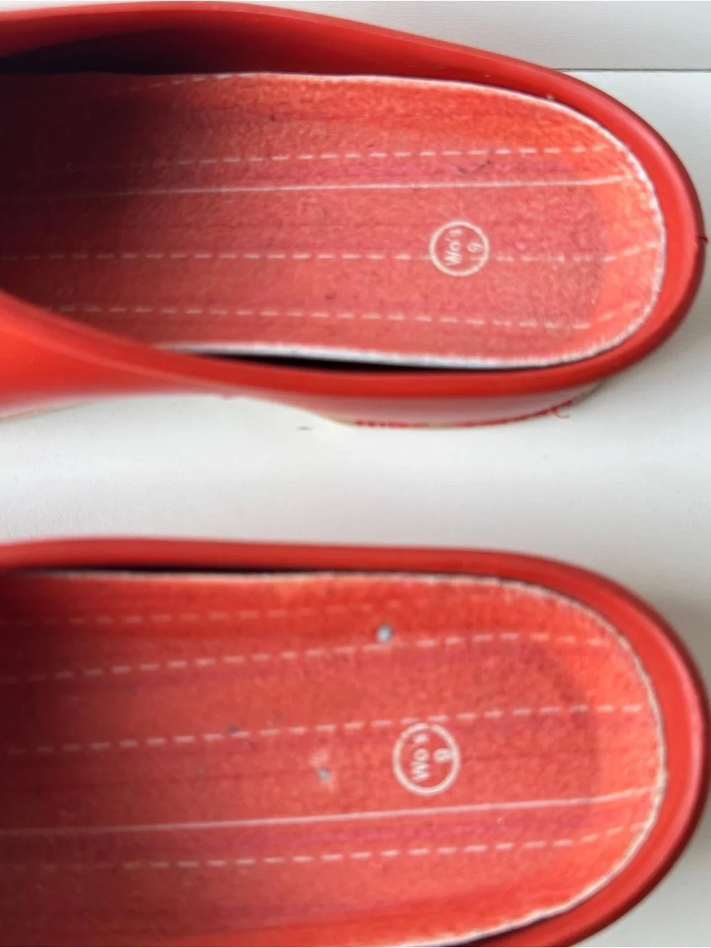 Sloggers Women’s Size 9 Red Garden Clogs Waterproof Comfort Shoes Mule Slip